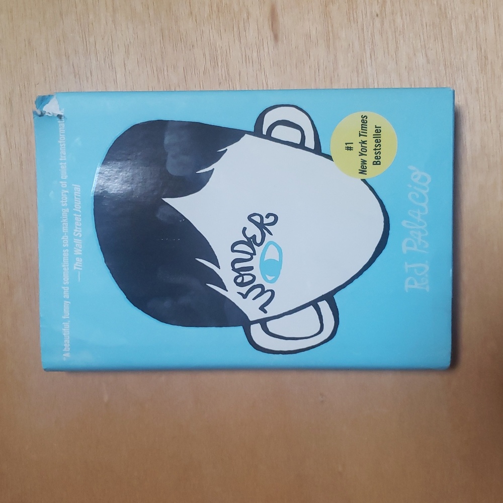 Wonder by R.J. Palacio Hardcover Book